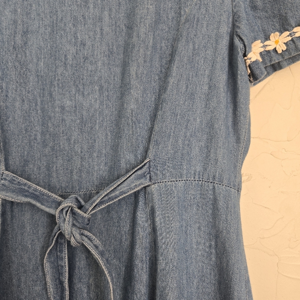 Vintage Daisy Trim Denim Jean Button Front Midi Dress, M - Picture 7 of 11